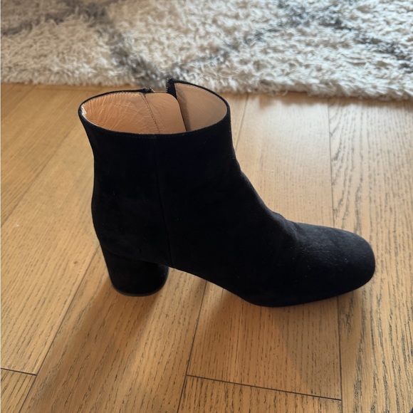 Black suede Prada boots size 38.5 - Picture 8 of 9